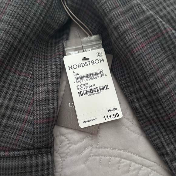 Brand new with tags Vince Camuto blazer - Picture 3 of 3